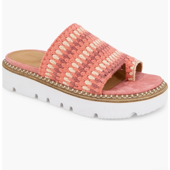 gentle Souls Lavern Platform Slide Sandal - Picture 1 of 13